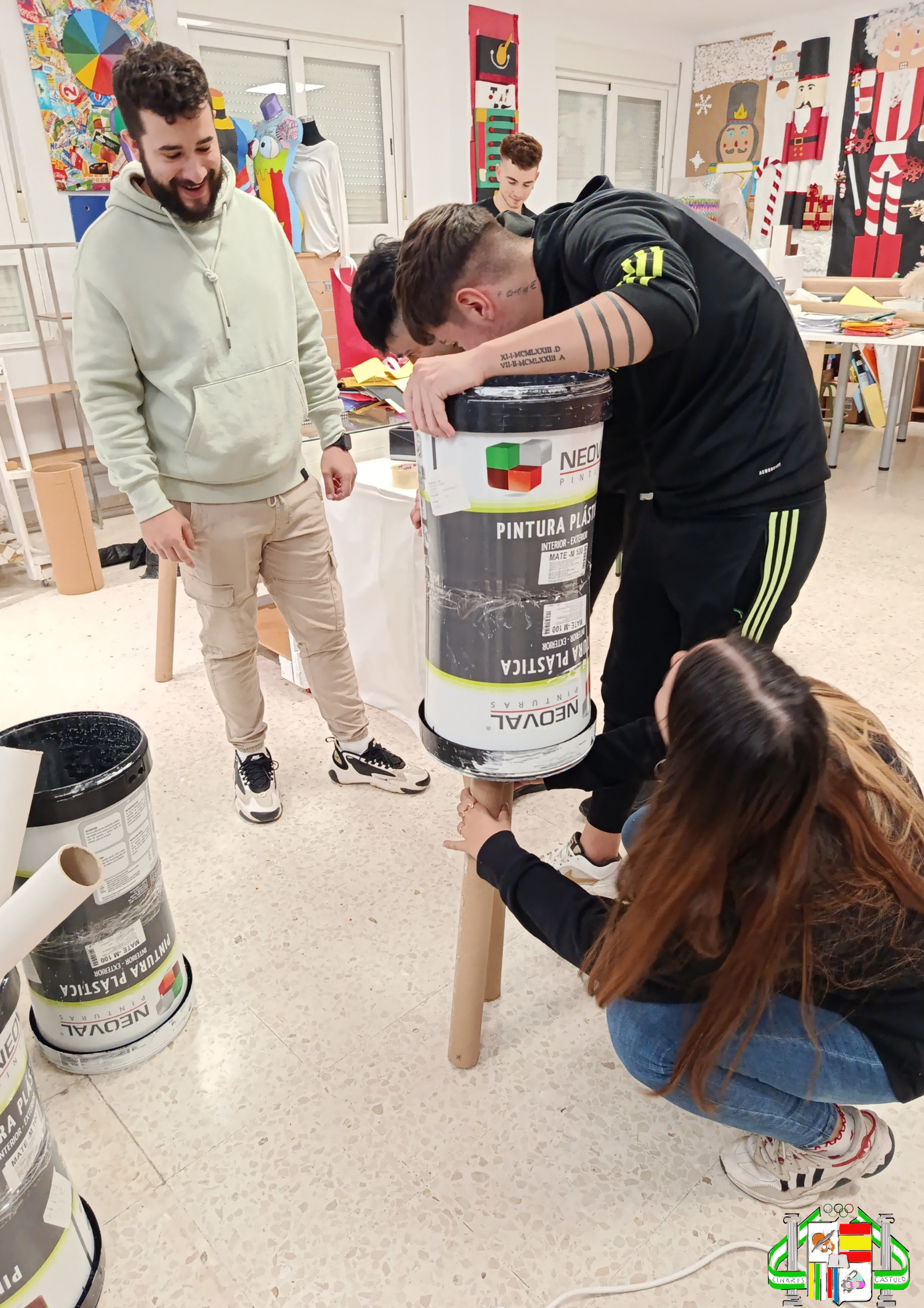 Reutilización de materiales para hacer un cascanueces.